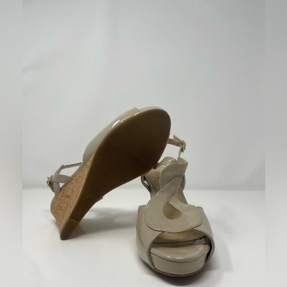 Guess Tan Wedge Heels Women’s Size 8.5M - Picture 10 of 13